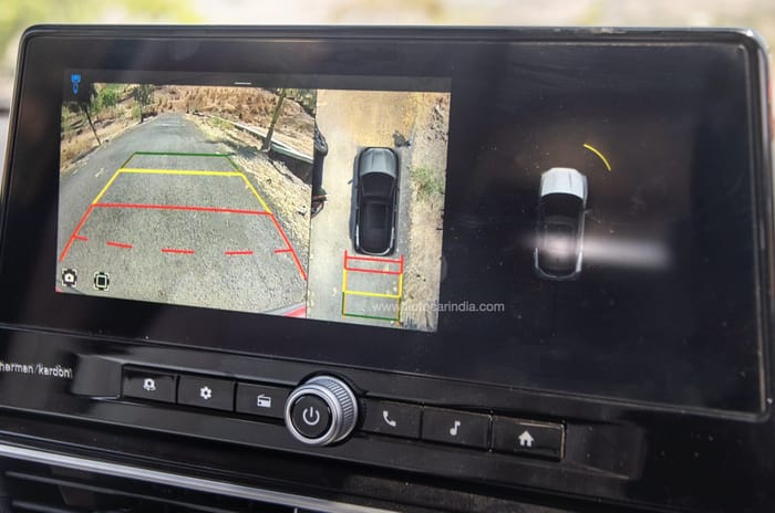 Mahindra XUV 3XO review - Feature and power packed compact SUV